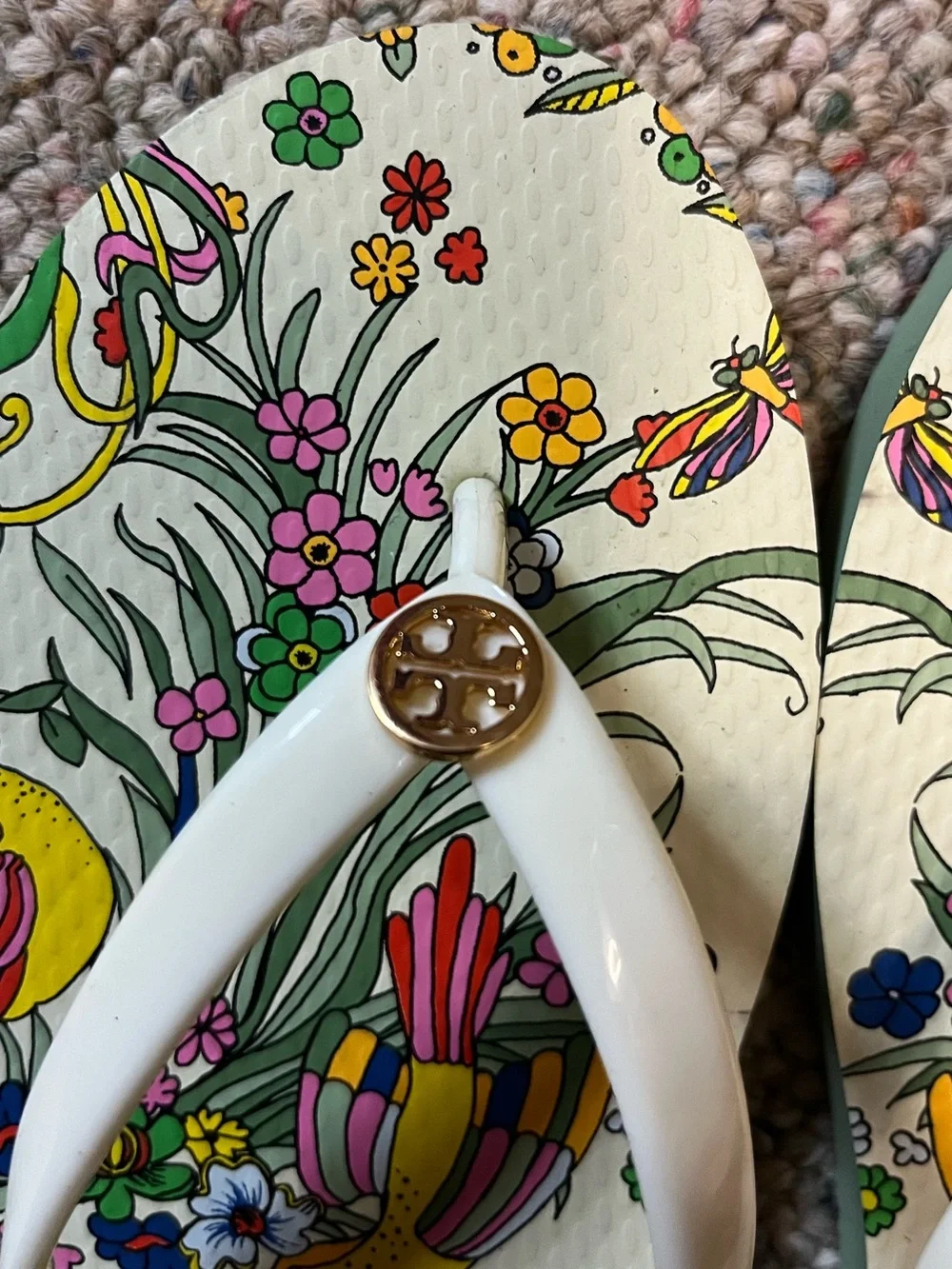 🆕 Tory Burch Promised Land Flip Flops